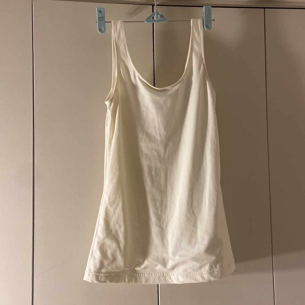 Flexees Tank Top - Picture 2 of 5